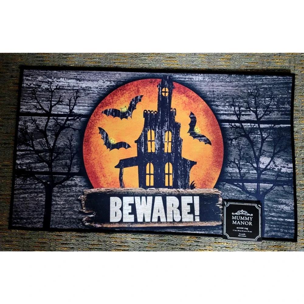 New HALLOWEEN Accent Rug 17